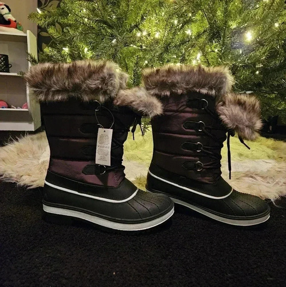 Brown with fur lace up women's boots size 7 - Picture 5 of 10